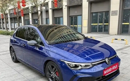 Volkswagen Golf VIII, 2022 год, 1 380 000 рублей, 3 фотография