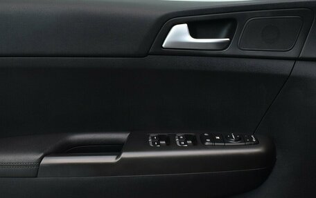 KIA Sportage IV рестайлинг, 2019 год, 2 100 000 рублей, 11 фотография