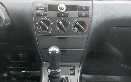 Toyota Corolla, 2006 год, 463 000 рублей, 22 фотография