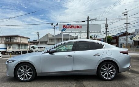 Mazda 3, 2022 год, 1 150 000 рублей, 4 фотография