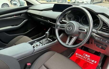 Mazda 3, 2022 год, 1 150 000 рублей, 9 фотография