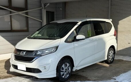 Honda Freed II, 2017 год, 1 200 010 рублей, 1 фотография