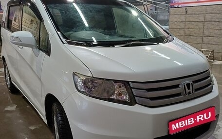 Honda Freed I, 2013 год, 1 250 000 рублей, 1 фотография