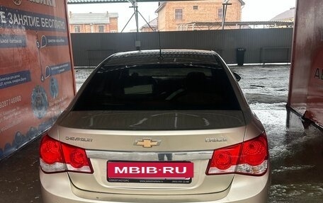 Chevrolet Cruze II, 2011 год, 600 000 рублей, 7 фотография