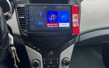 Chevrolet Cruze II, 2011 год, 600 000 рублей, 5 фотография