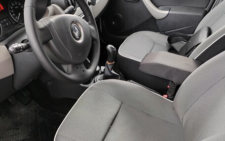 Renault Logan II, 2012 год, 540 000 рублей, 11 фотография