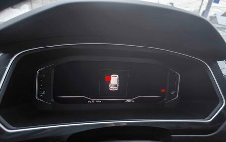 Volkswagen Tiguan II, 2018 год, 2 800 000 рублей, 8 фотография