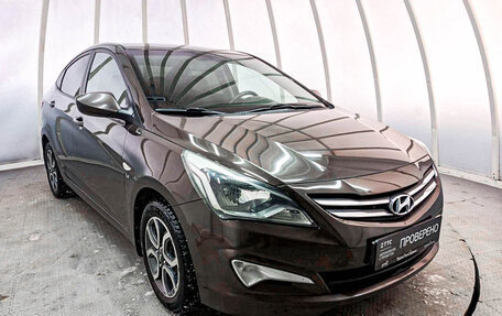 Hyundai Solaris II рестайлинг, 2015 год, 1 090 000 рублей, 3 фотография