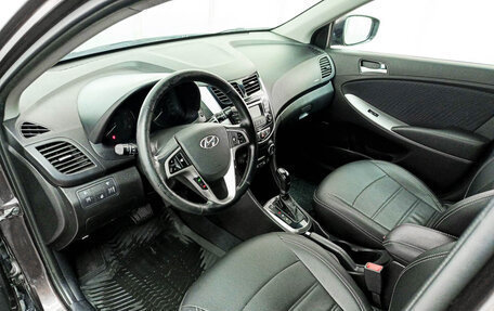 Hyundai Solaris II рестайлинг, 2015 год, 1 090 000 рублей, 20 фотография