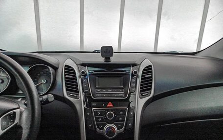 Hyundai i30 II рестайлинг, 2013 год, 990 000 рублей, 18 фотография