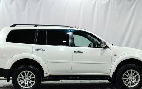 Mitsubishi Pajero Sport II рестайлинг, 2011 год, 1 800 000 рублей, 4 фотография