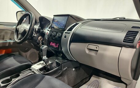 Mitsubishi Pajero Sport II рестайлинг, 2011 год, 1 800 000 рублей, 14 фотография