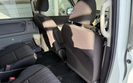 Honda Freed II, 2017 год, 1 200 010 рублей, 22 фотография