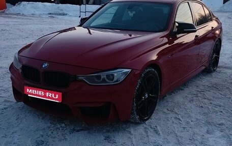 BMW 3 серия, 2012 год, 1 200 000 рублей, 4 фотография