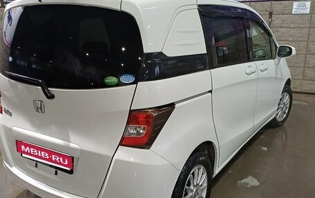 Honda Freed I, 2013 год, 1 250 000 рублей, 3 фотография