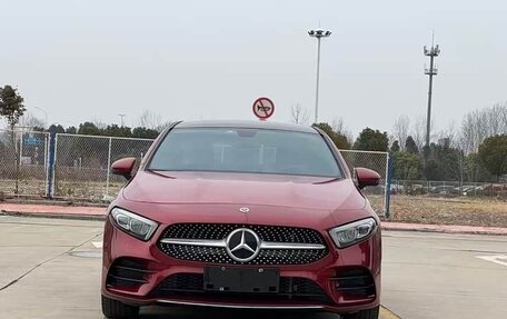 Mercedes-Benz A-Класс, 2022 год, 2 125 000 рублей, 2 фотография