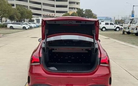 Mercedes-Benz A-Класс, 2022 год, 2 125 000 рублей, 13 фотография