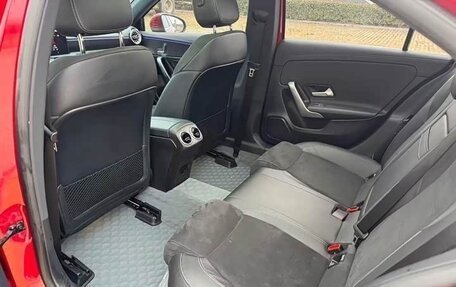 Mercedes-Benz A-Класс, 2022 год, 2 125 000 рублей, 12 фотография