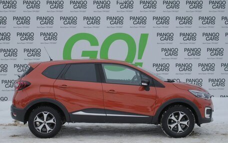 Renault Kaptur I рестайлинг, 2018 год, 1 246 000 рублей, 4 фотография