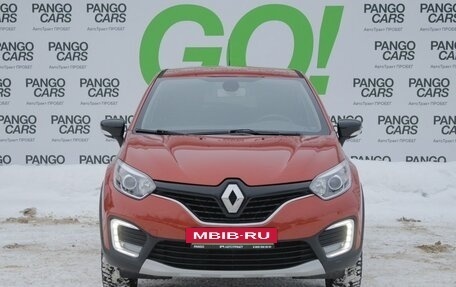 Renault Kaptur I рестайлинг, 2018 год, 1 246 000 рублей, 2 фотография