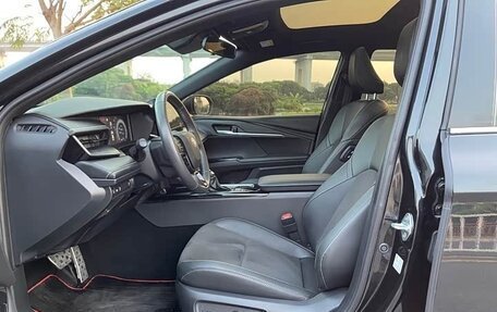 Toyota Camry, 2024 год, 3 390 000 рублей, 7 фотография