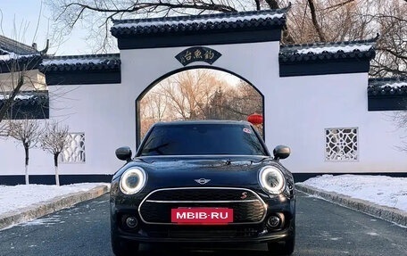 MINI Clubman, 2021 год, 1 800 000 рублей, 2 фотография