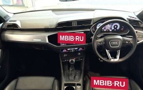 Audi Q3, 2022 год, 2 120 000 рублей, 10 фотография