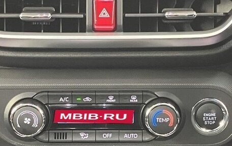 Toyota Raize I, 2020 год, 2 000 000 рублей, 11 фотография