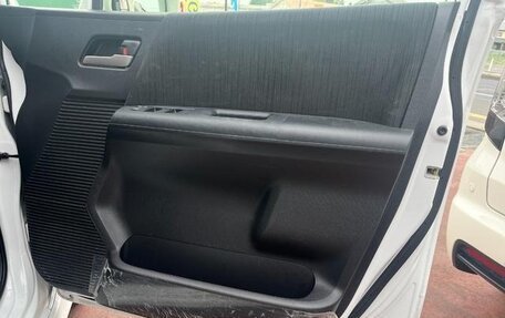 Honda Freed I, 2015 год, 974 000 рублей, 38 фотография