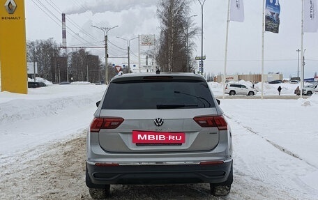 Volkswagen Tiguan II, 2021 год, 3 550 000 рублей, 7 фотография