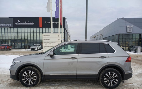 Volkswagen Tiguan II, 2021 год, 3 550 000 рублей, 10 фотография