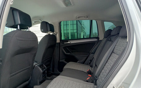 Volkswagen Tiguan II, 2021 год, 3 550 000 рублей, 15 фотография