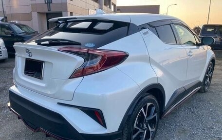 Toyota C-HR I рестайлинг, 2022 год, 1 578 000 рублей, 6 фотография