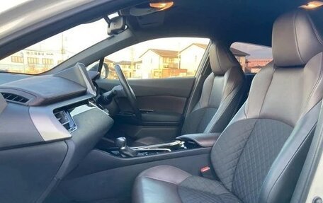 Toyota C-HR I рестайлинг, 2022 год, 1 578 000 рублей, 33 фотография