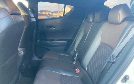 Toyota C-HR I рестайлинг, 2022 год, 1 578 000 рублей, 34 фотография