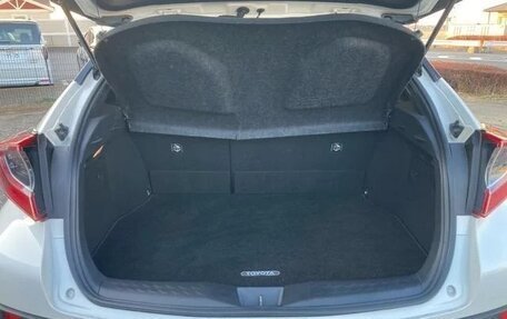 Toyota C-HR I рестайлинг, 2022 год, 1 578 000 рублей, 35 фотография