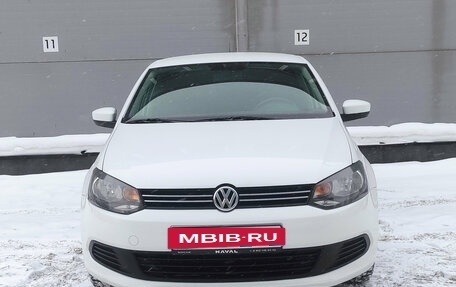 Volkswagen Polo VI (EU Market), 2014 год, 699 000 рублей, 2 фотография