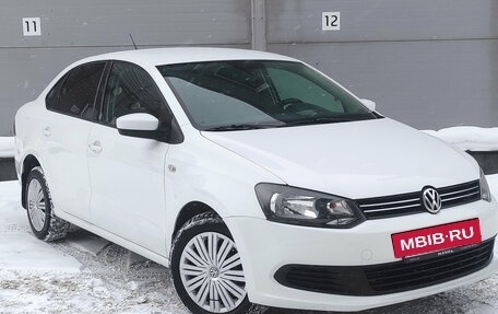 Volkswagen Polo VI (EU Market), 2014 год, 699 000 рублей, 3 фотография