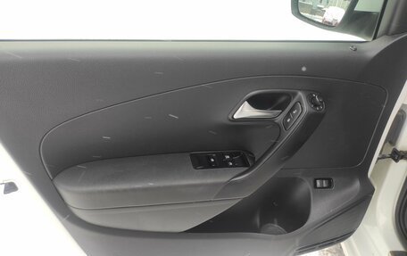 Volkswagen Polo VI (EU Market), 2014 год, 699 000 рублей, 16 фотография