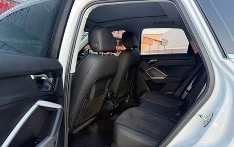 Audi Q3, 2023 год, 2 475 000 рублей, 12 фотография