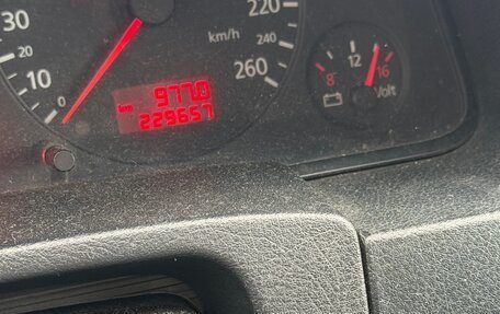 Audi A6, 2000 год, 350 000 рублей, 11 фотография