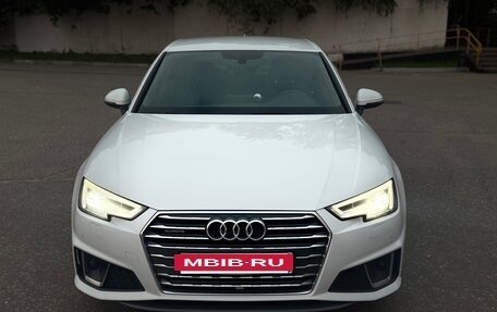 Audi A4, 2018 год, 2 999 000 рублей, 8 фотография