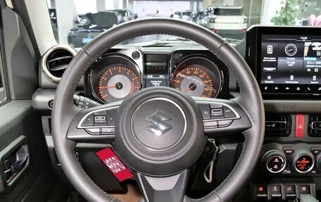 Suzuki Jimny, 2024 год, 2 690 000 рублей, 19 фотография