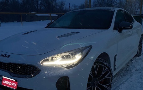 KIA Stinger I, 2018 год, 2 800 000 рублей, 1 фотография