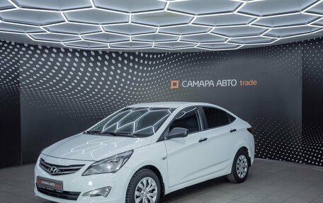 Hyundai Solaris II рестайлинг, 2014 год, 807 000 рублей, 1 фотография