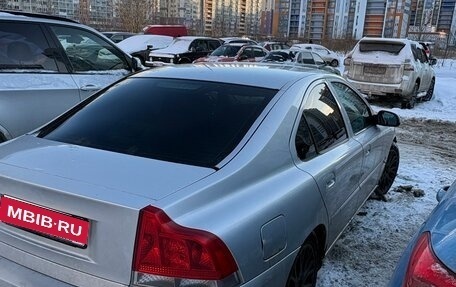 Volvo S60 III, 2002 год, 179 000 рублей, 1 фотография