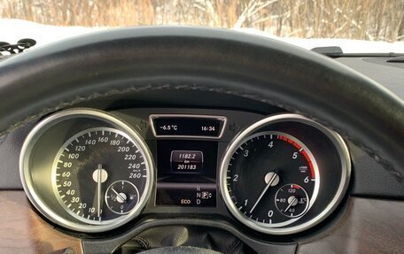 Mercedes-Benz GL-Класс, 2013 год, 2 900 000 рублей, 15 фотография