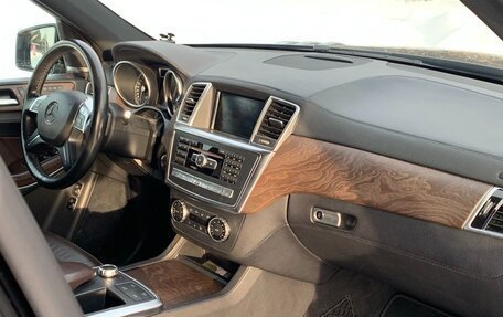 Mercedes-Benz GL-Класс, 2013 год, 2 900 000 рублей, 21 фотография