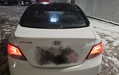 Hyundai Solaris II рестайлинг, 2016 год, 630 000 рублей, 3 фотография