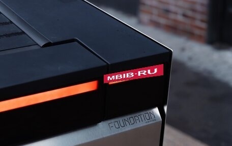 Tesla Cybertruck, 2024 год, 20 000 000 рублей, 14 фотография